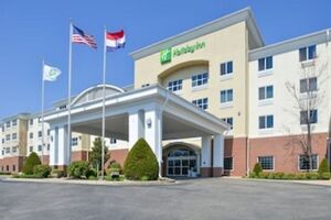 Picture of Holiday Inn Poplar Bluff an IHG Hotel