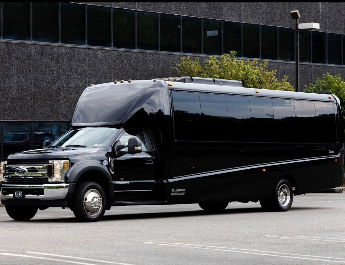 Picture of BBZ Limousine & Livery Service