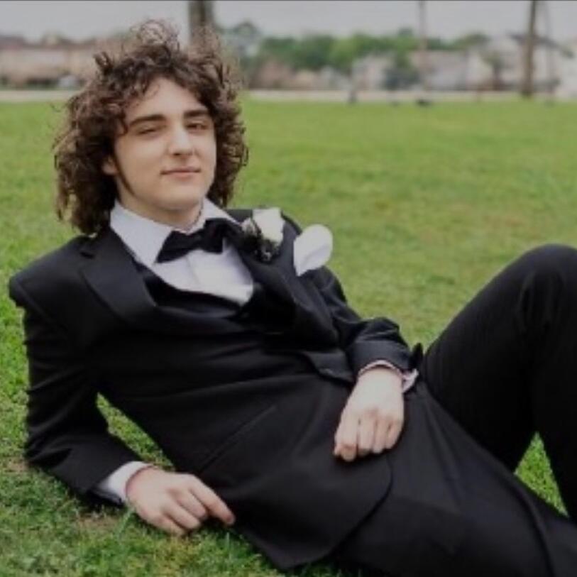 Liam McEachern