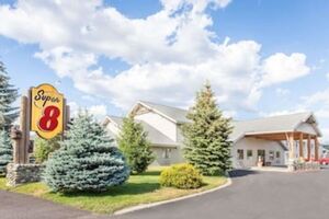 Picture of Super 8 by Wyndham McCall