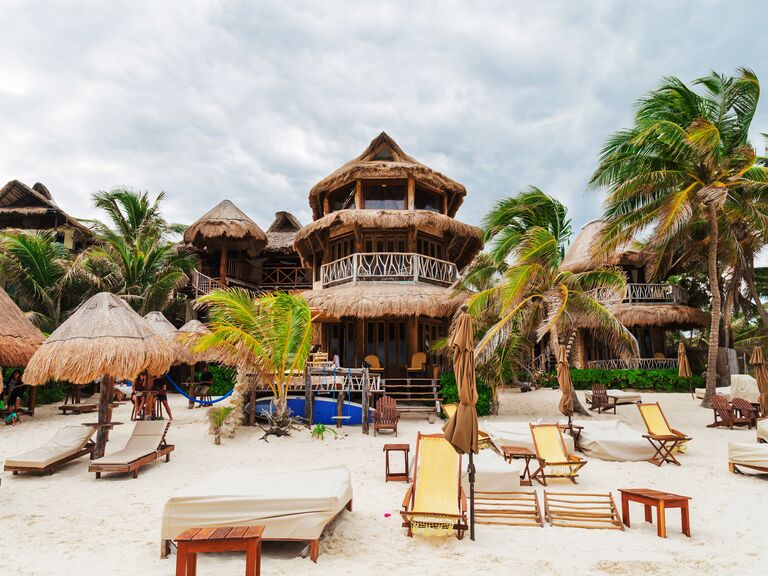 Bungalow hotel on the beach in Tulum