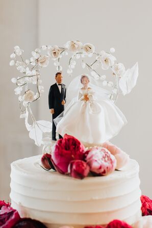 Vintage-Inspired Bride and Groom Wedding Cake Topper