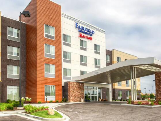 Picture of Fairfield Inn & Suites
