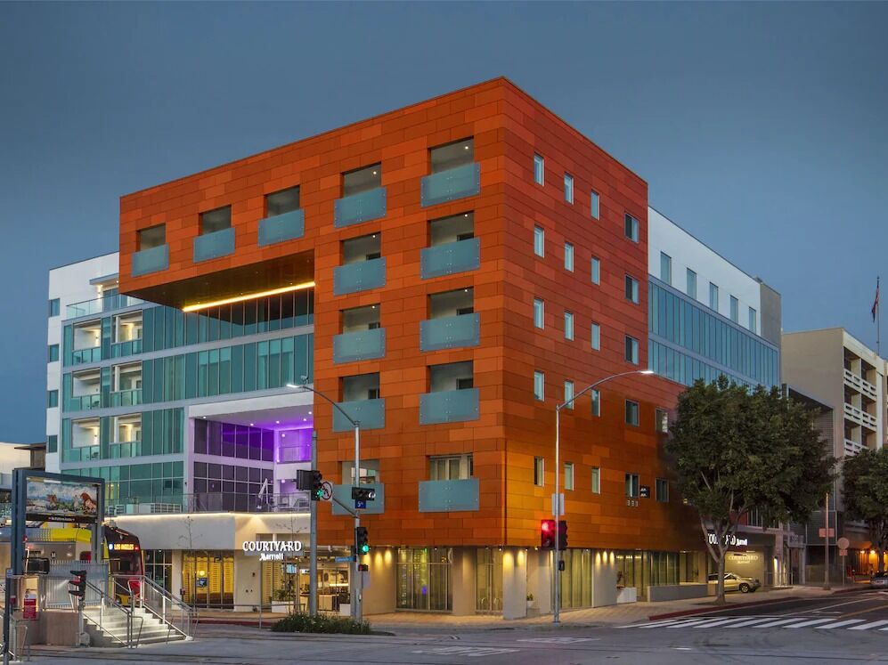 Picture of Courtyard by Marriott Santa Monica
