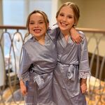 Wynnie and Raegan Davekos