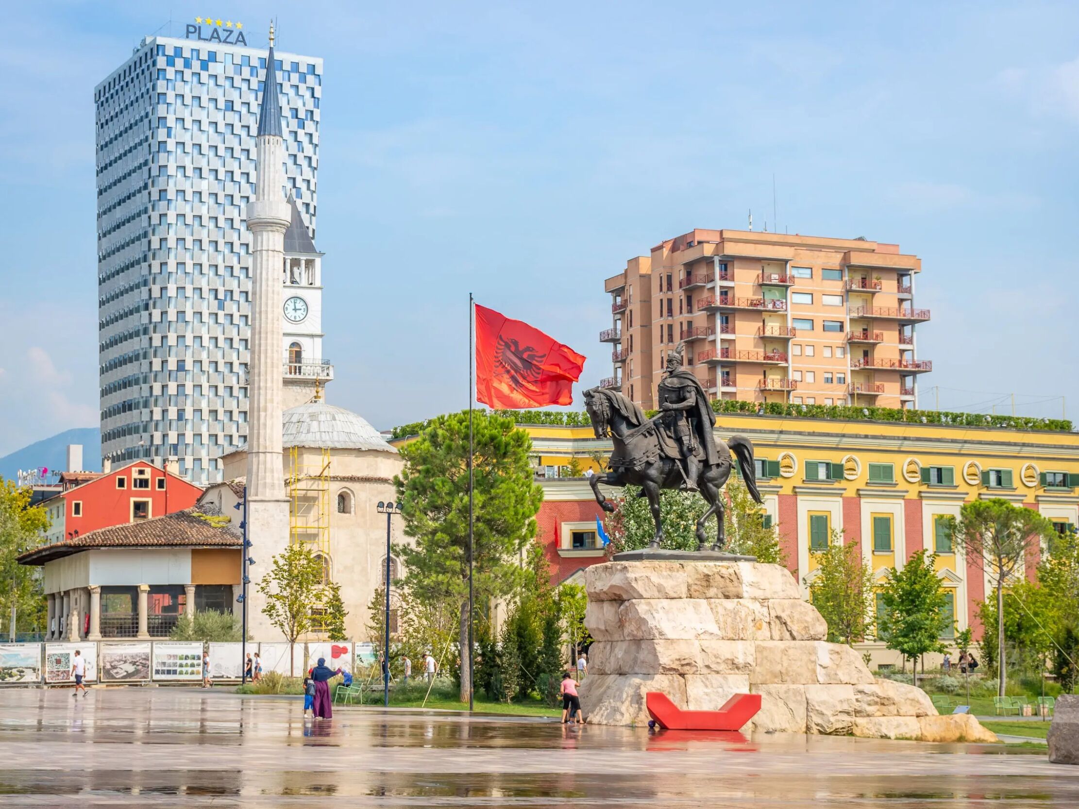 Picture of Skanderbeg Square