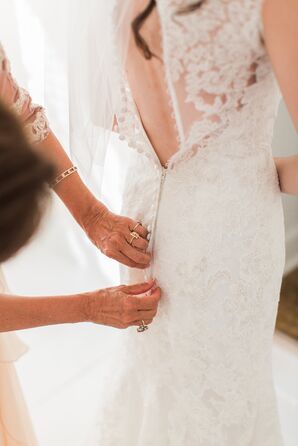 Ivory Lace Kenneth Winston Wedding Dress