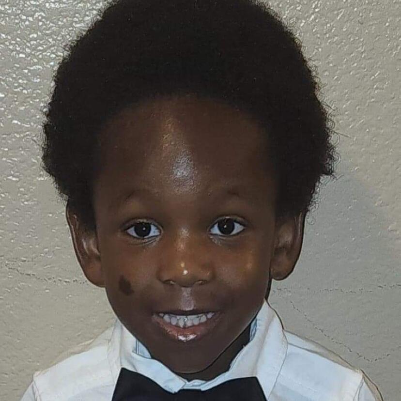 Ezra Tucker-Smith