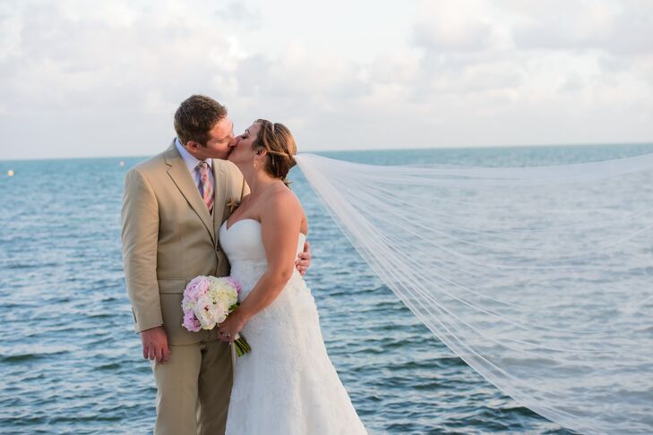 While living in Colorado, Kristen Pitroff, a makeup artist, 31, and Damien Daly, a mechanical engineer, 32, spent three years planning their beach wed