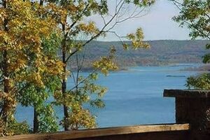 Picture of White River Lodge Bed&Breakfast