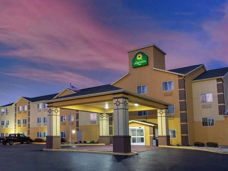 Picture of La Quinta Inn by Wyndham Peru Starved Rock State Park