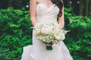 Classic White, Blush Ranunculus, Garden Rose Bouquet