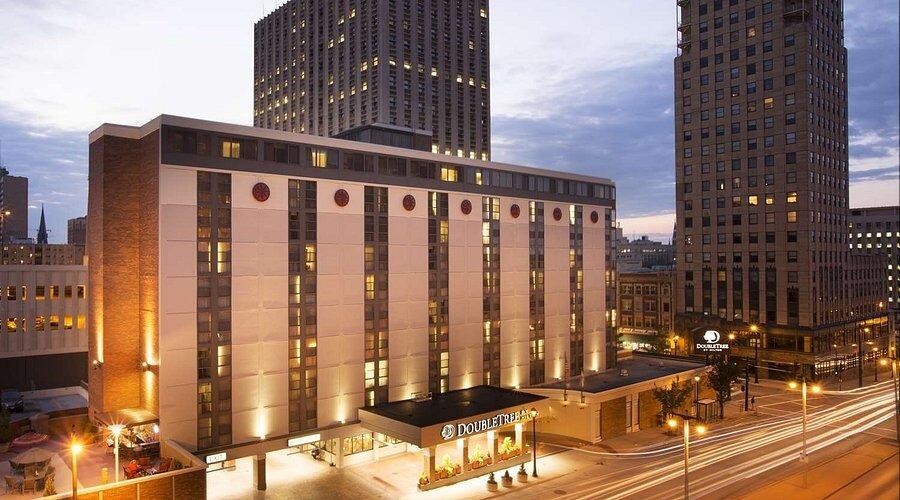 Picture of DoubleTree by Hilton Hotel Milwaukee Downtown