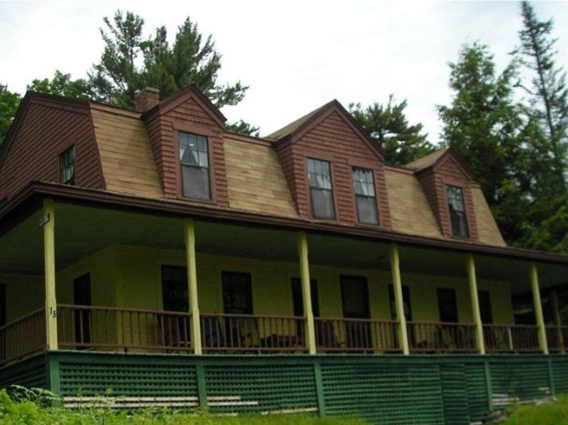 Picture of Twin Lake Village Cottages