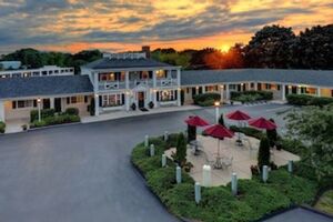 Picture of Port Inn&Suites Portsmouth Ascend Hotel Collection