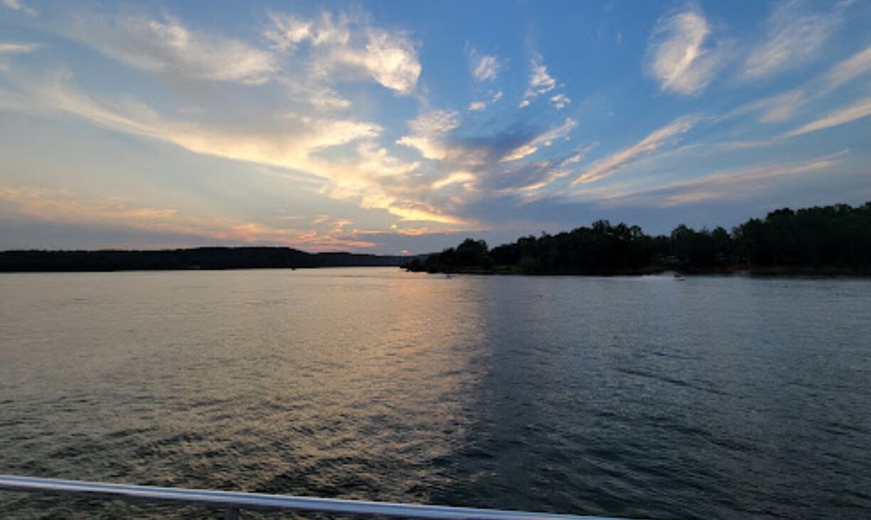 Picture of Lake Monroe