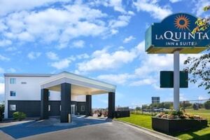 Picture of La Quinta Inn & Suites by Wyndham Helena