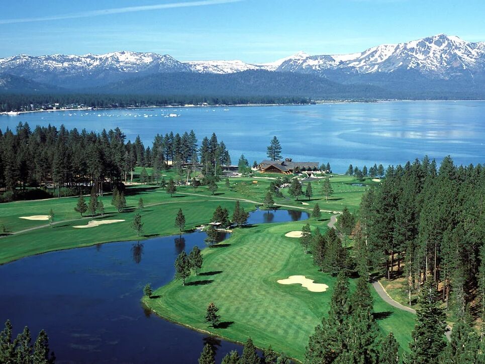 Picture of Golfing