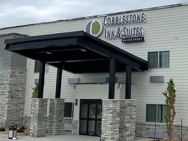 Picture of Cobblestone Inn & Suites - Forest City