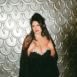 Gallery Photo 10