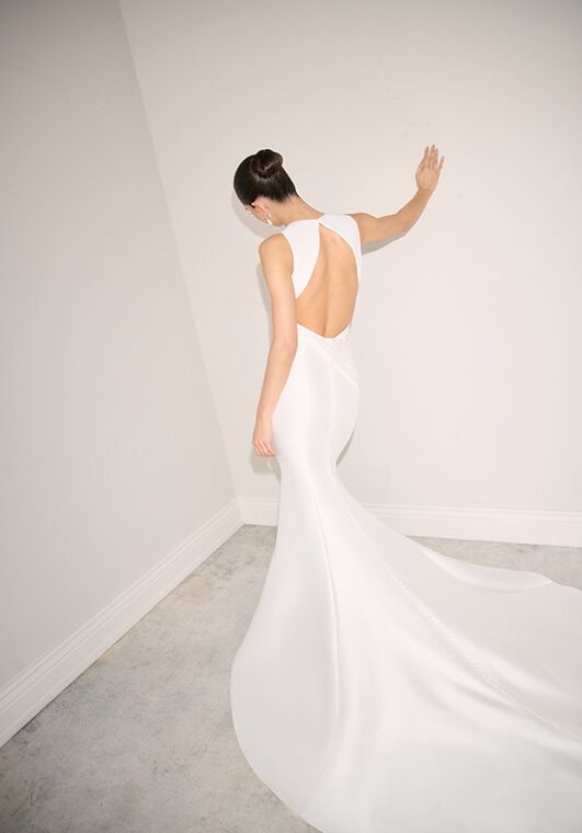 Justin Alexander Signature Isolde Fit-and-Flare Wedding Dress - 6