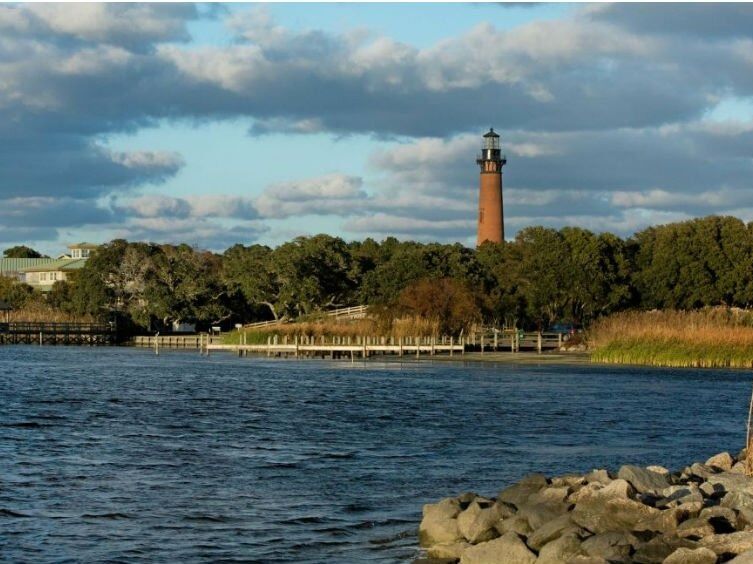 Picture of Currituck Beach Lighthouse