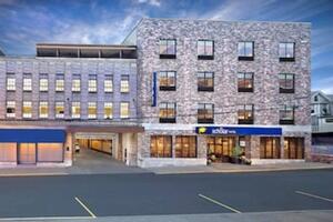 Picture of Scholar Morgantown Tapestry Collection by Hilton