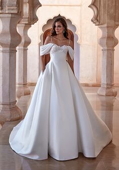 PRONOVIAS GALLYA A-Line Wedding Dress