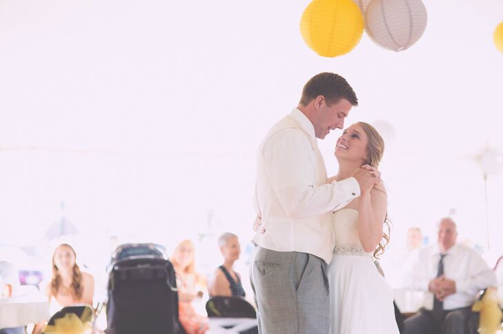Paper String Lights First Dance