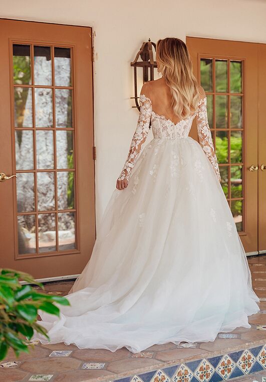 Stella York 8012 Ball Gown Wedding Dress - 5
