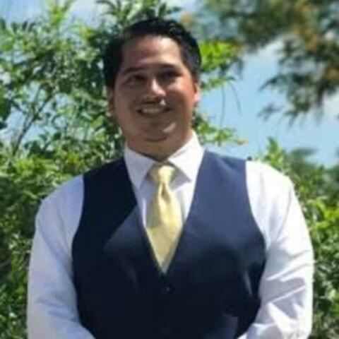 Ethan Aparicio