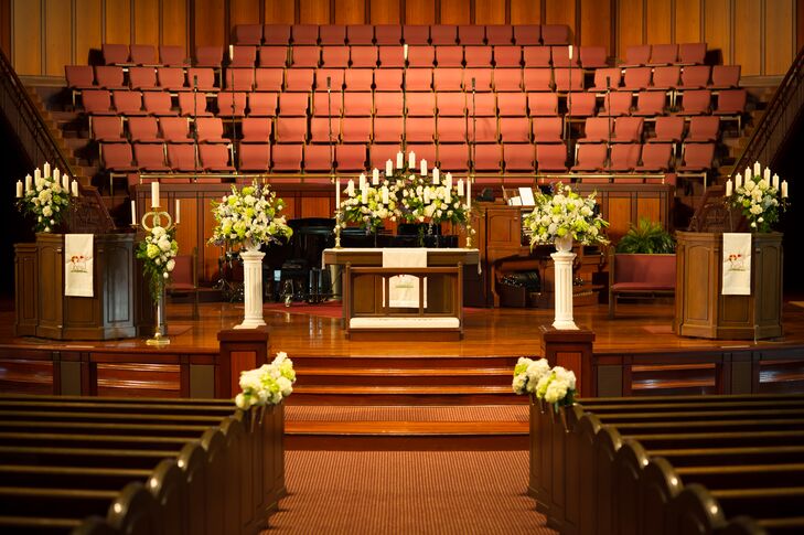 "I have been a member at Mt. Bethel for 24 years and both my sisters were married there, so I knew I would be married at Mt. Bethel as well!" says Leslie.