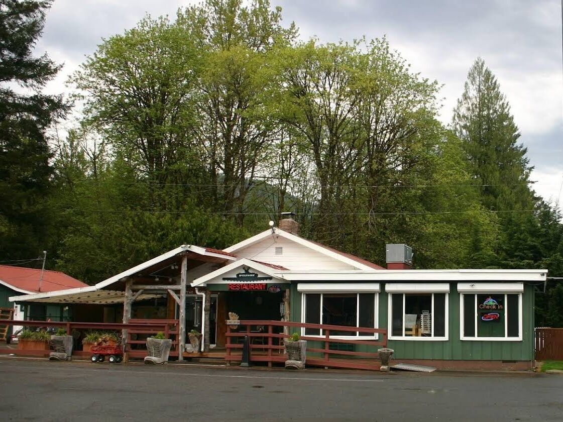 Picture of Lone Fir Resort