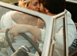 When the pandemic forced Colleen and Ethan to scrap their initial wedding plans, the duo pivoted to hosting a boho, vintage-inspired backyard wedding 
