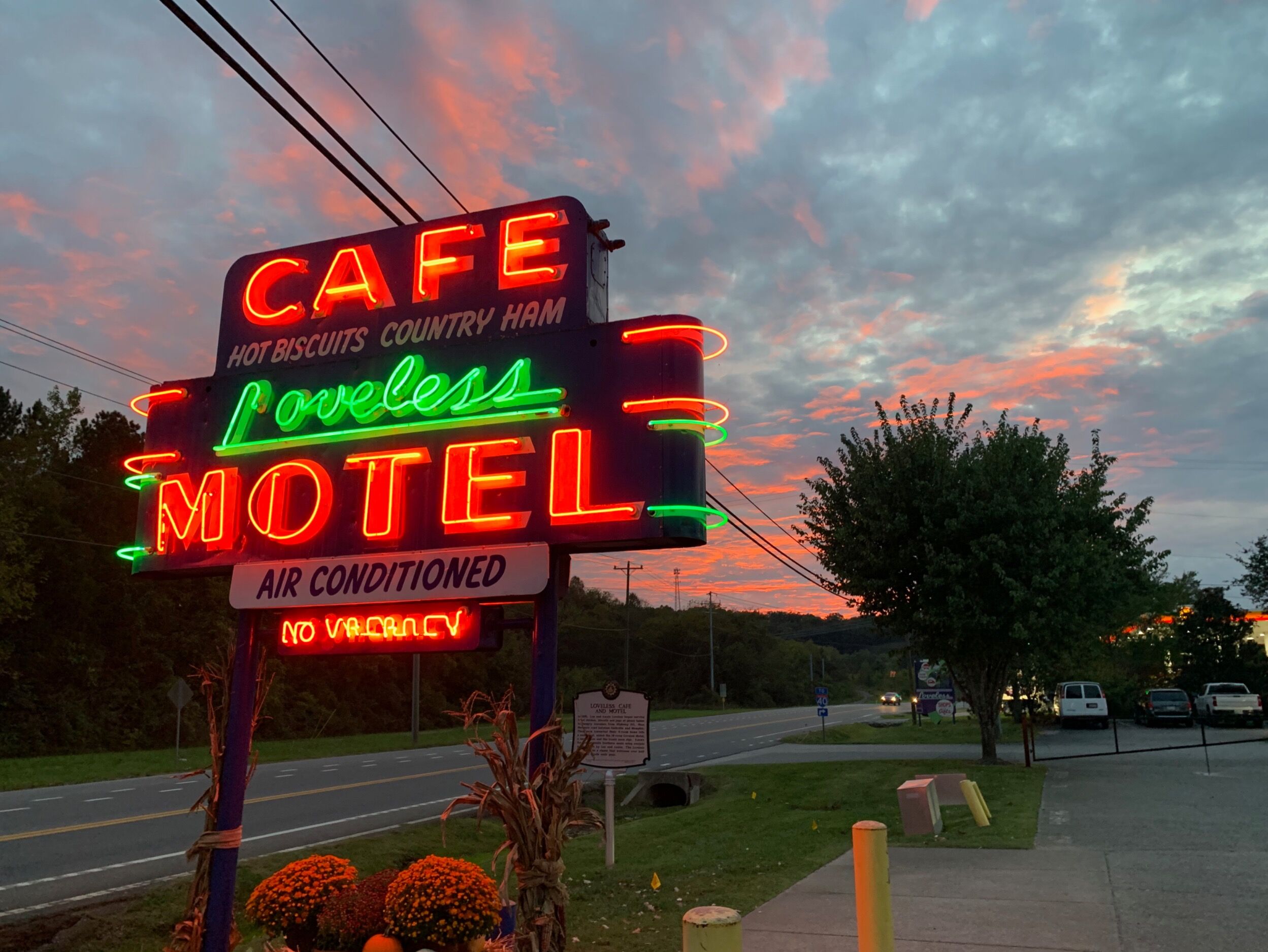 Picture of The Loveless Cafe