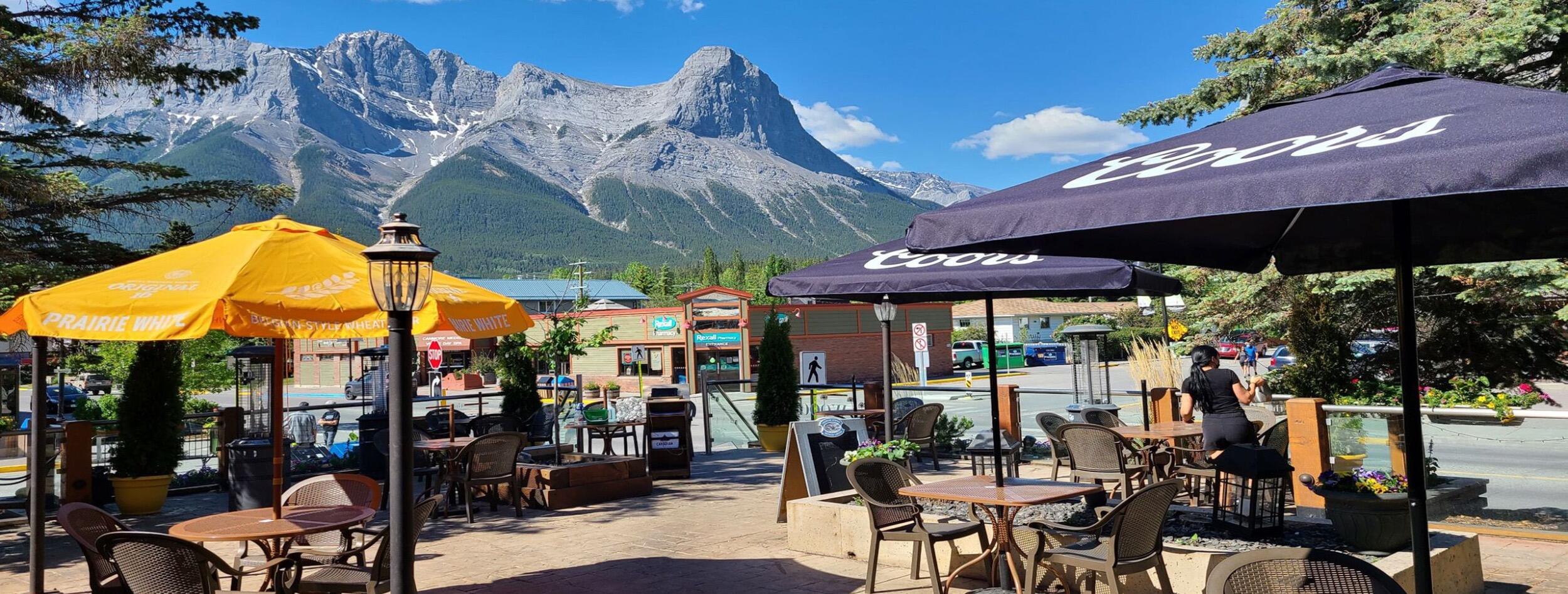 Picture of The Wood Restaurant & Lounge