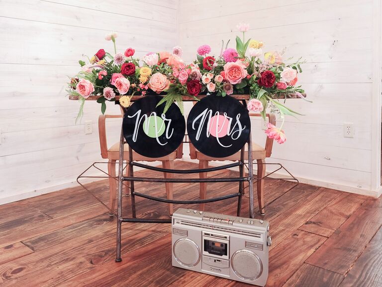 Music record sweetheart table decoration. 