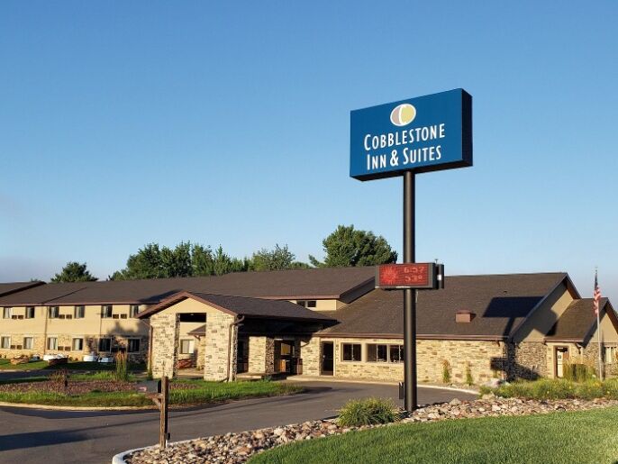 Picture of Cobblestone Inn & Suites - Merrill