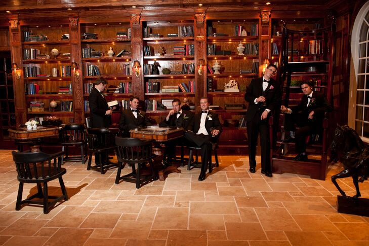 After their first visit to The Ashord Estate, it was clear to the bride and groom that their wedding was going to be black tie. The groom and groomsmen wore a traditional black Calvin Klein tuxedo with bow ties.