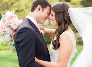 For Nicole Piperidis (29 and a nurse) and Jeremy Robbins (32 and a physician), finding a venue that could host an outdoor affair was at the top of the