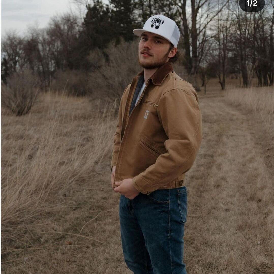 Cade Carlson 