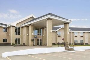 Picture of Days Inn by Wyndham High Prairie