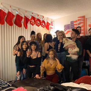 Gallery Photo 614