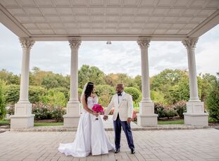 Daurisa Villanueva (44 and a makeup artist) and Fred Tessier's (36 and a marketing and advertising executive and entrepreneur) wedding theme was uncon