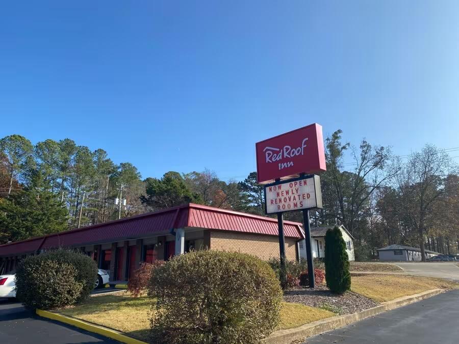 Picture of Red Roof Inn Jacksonville, AL