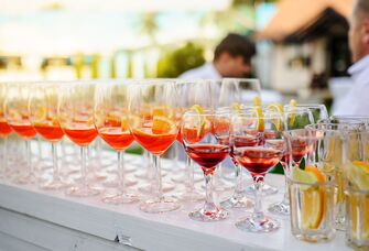 Your Guide to Having an Alcohol-Free, Dry Wedding