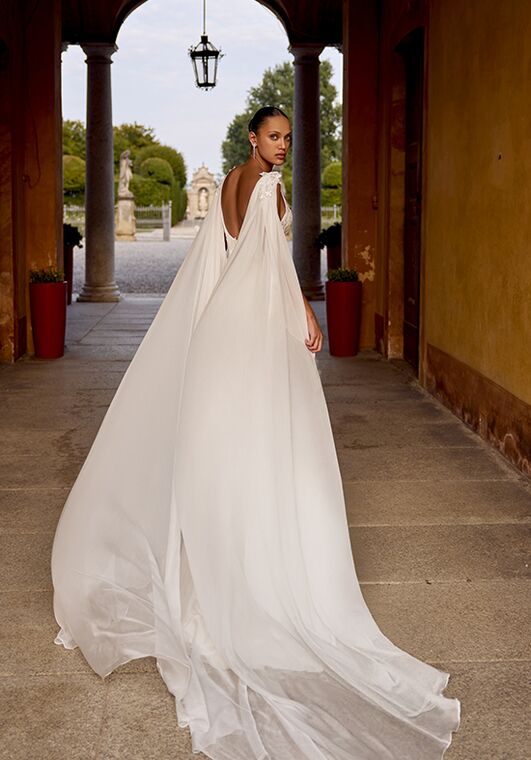 Justin Alexander Cora Fit-and-Flare Wedding Dress - 4