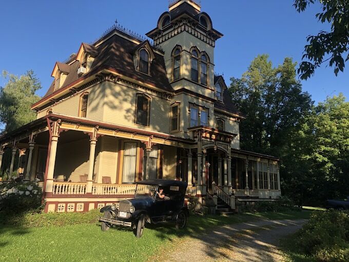 Picture of Clockmaker's Inn