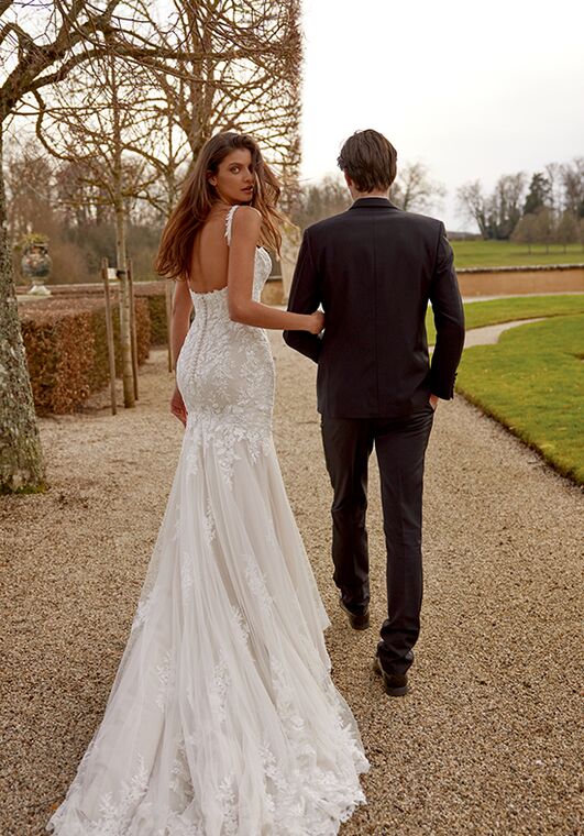 Justin Alexander Jazmin Fit-and-Flare Wedding Dress - 3