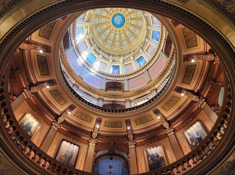 Picture of Michigan State Capitol